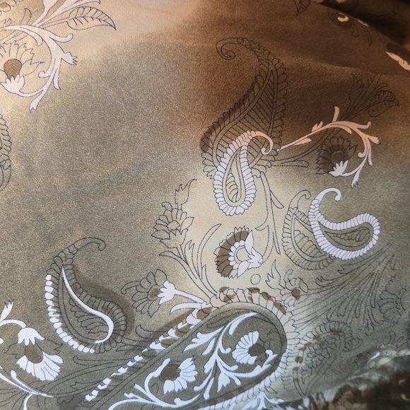 VTG Victoria's Secret Soie 100% Silk Paisley Tie Button Down Blouse Green Size 6 - Picture 5 of 9